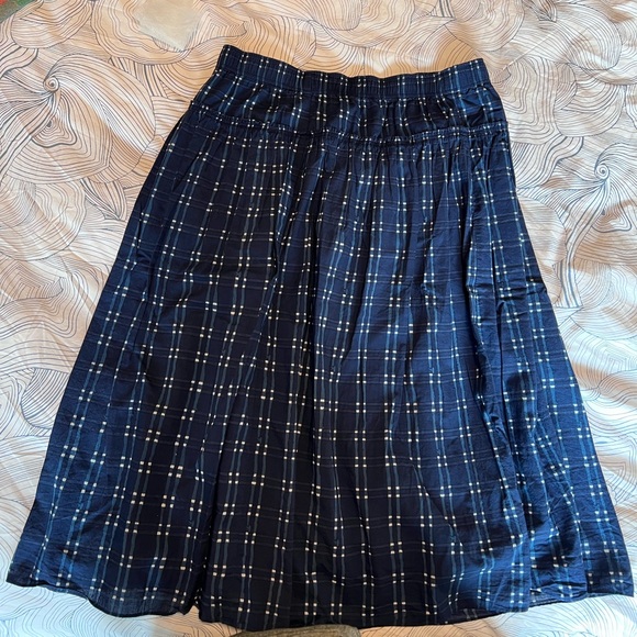 Madewell Pull-On Midi Skirt in Shibori Indigo Plaid Size Large - Picture 8 of 8